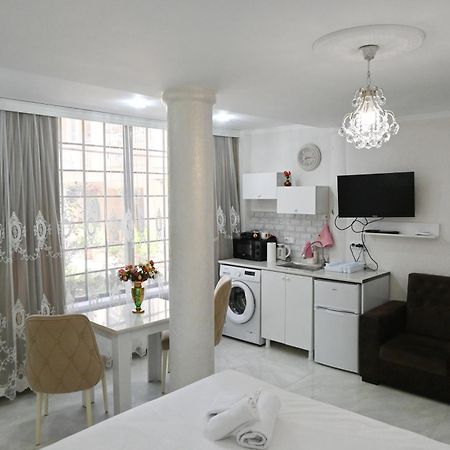 Jerusalem Hotel Kutaisi Ngoại thất bức ảnh