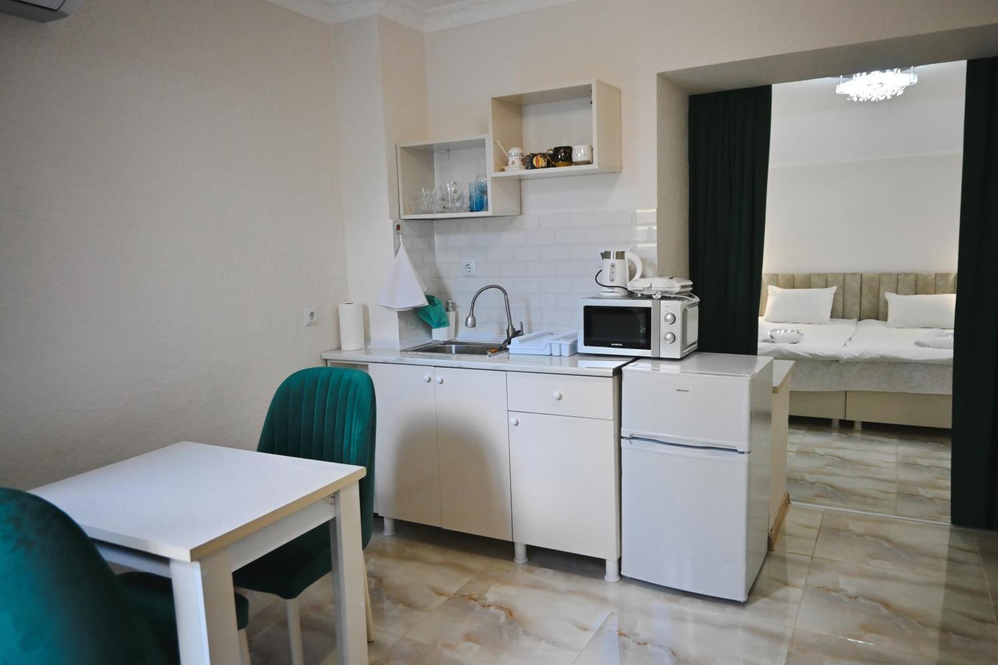 Jerusalem Hotel Kutaisi Ngoại thất bức ảnh