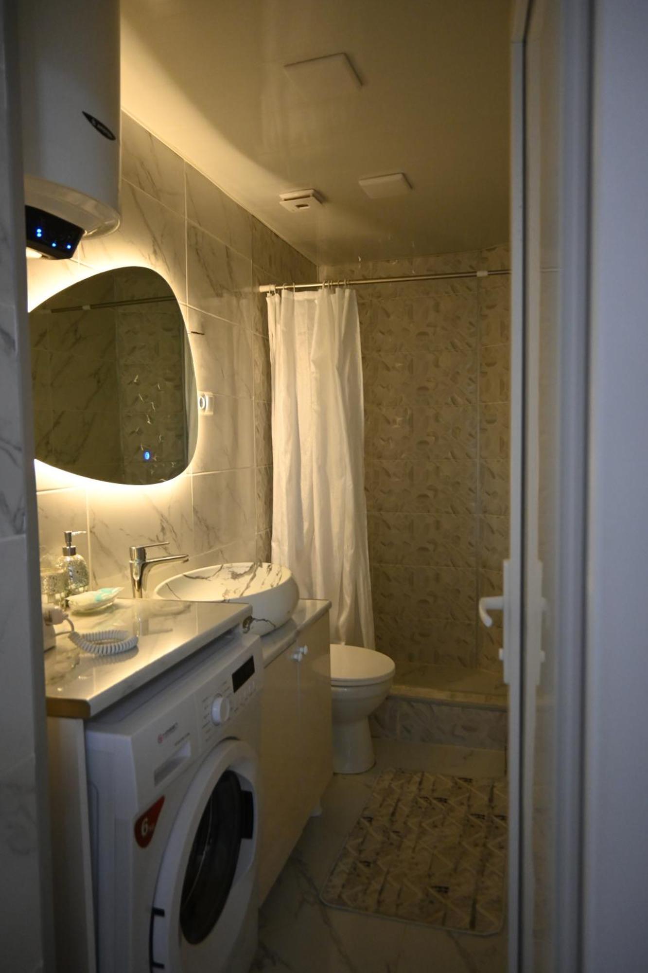 Jerusalem Hotel Kutaisi Ngoại thất bức ảnh